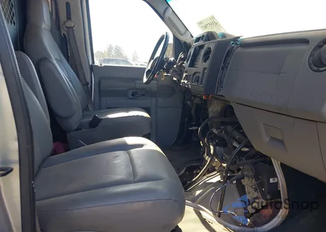 2013 Ford E-250 Commercial из США, поврежденный, VIN 1FTNE2EL7DDA21903